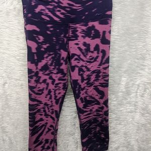 ☀️Nike workout capris-size small